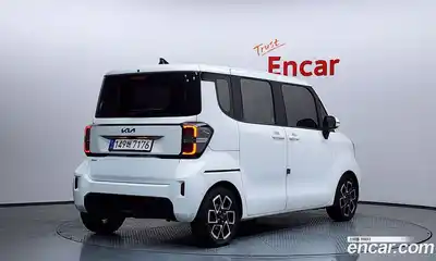 Kia Ray 2022 1.0 Автомат в Москве № 929788, миниатюра 2