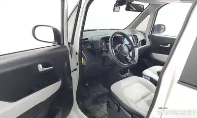 Kia Ray 2022 1.0 Автомат в Москве № 929788, миниатюра 10