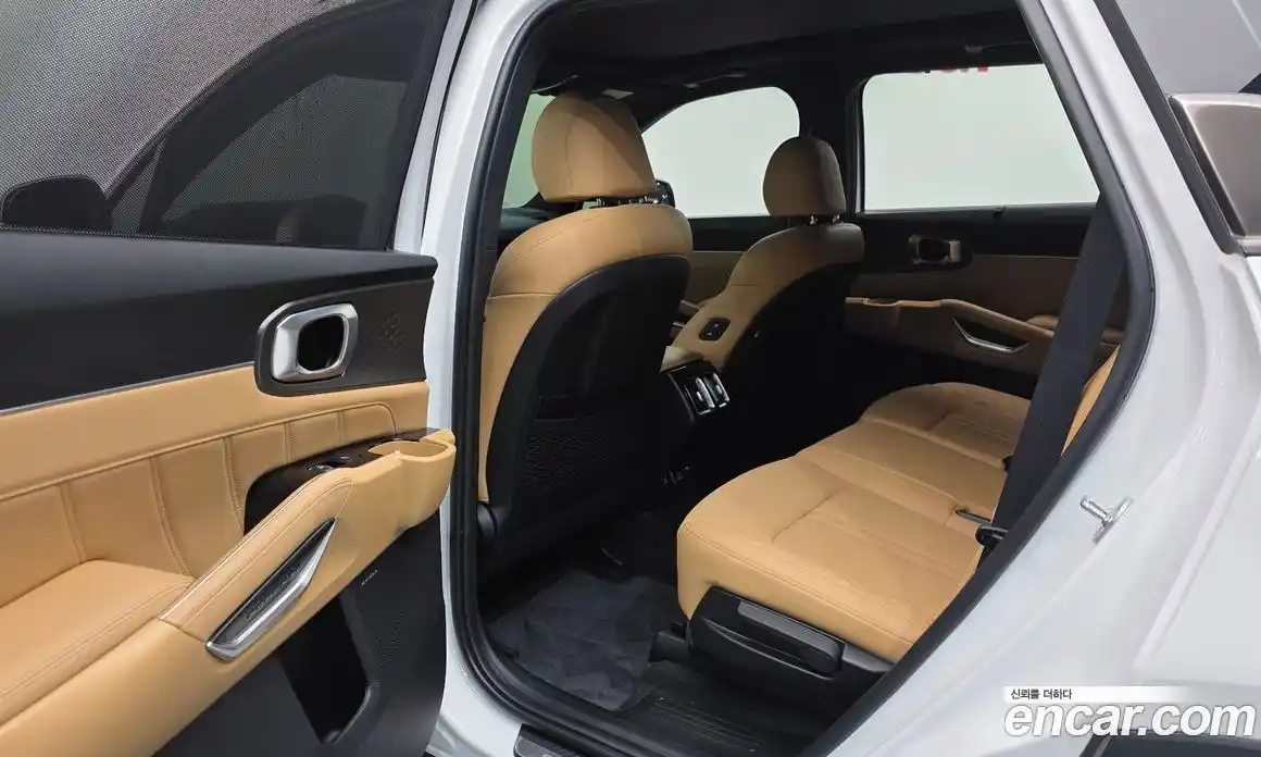 Kia Sorento 2022 2.2 Автомат в Москве № 929943, фото 17