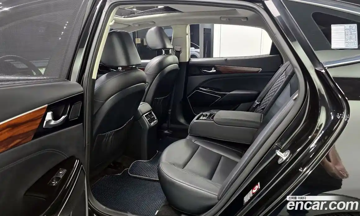 Kia K7 2016 3.3 Автомат в Москве № 929954, фото 13