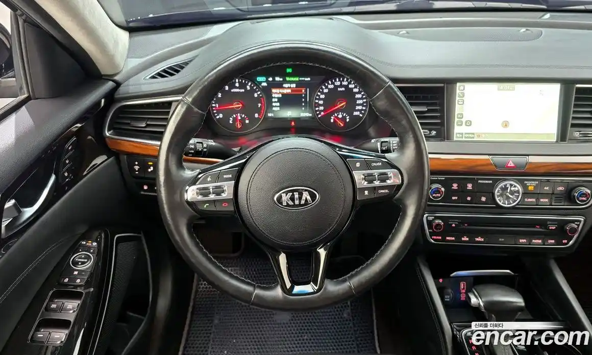 Kia K7 2016 3.3 Автомат в Москве № 929954, фото 14