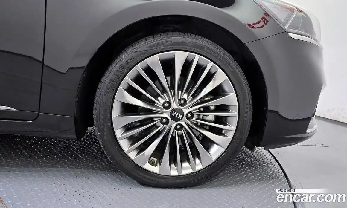 Kia K7 2016 3.3 Автомат в Москве № 929954, фото 5