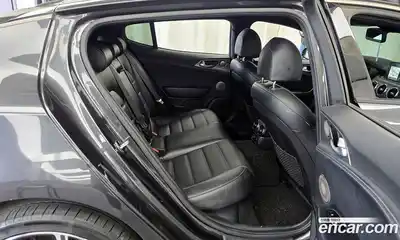 Kia Stinger 2020 3.3 Автомат в Москве № 930032, миниатюра 12