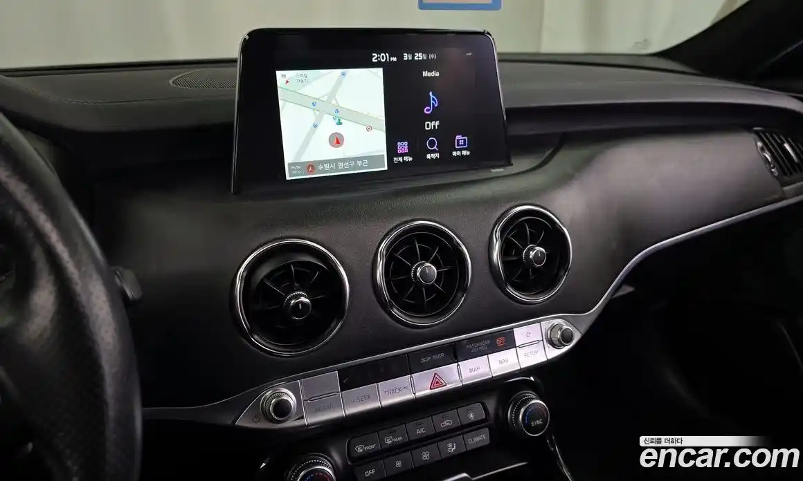 Kia Stinger 2020 3.3 Автомат в Москве № 930032, фото 14