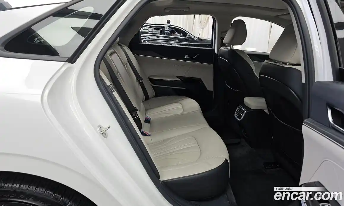 Kia K5 2023 1.6 Автомат в Москве № 930059, фото 12