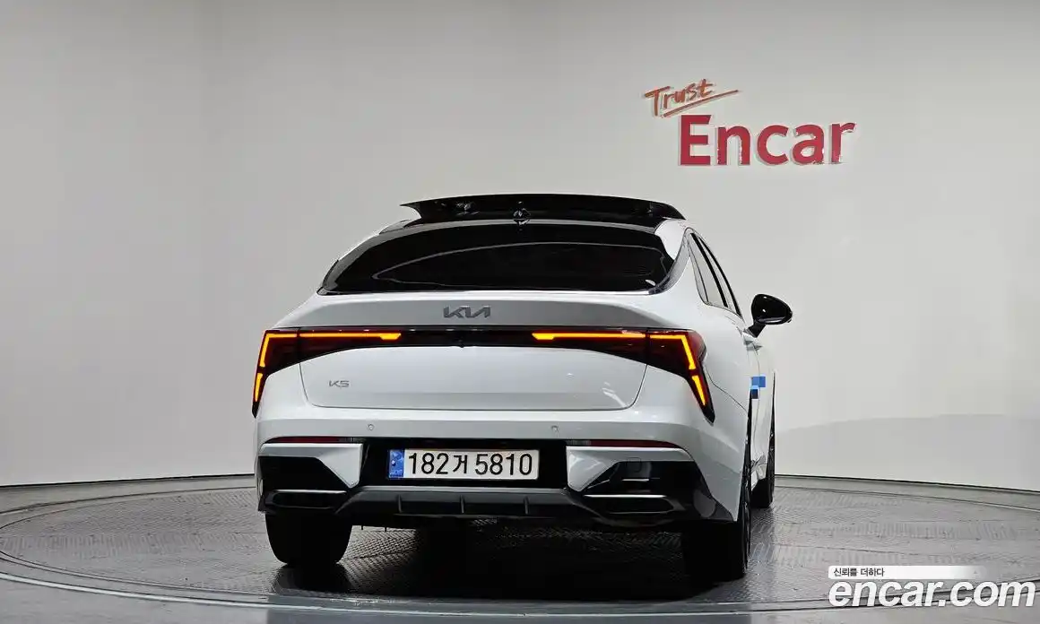 Kia K5 2023 1.6 Автомат в Москве № 930059, фото 4