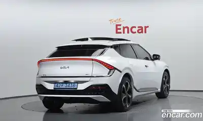 Kia EV6 2022 0.1 Автомат в Москве № 930085, миниатюра 2