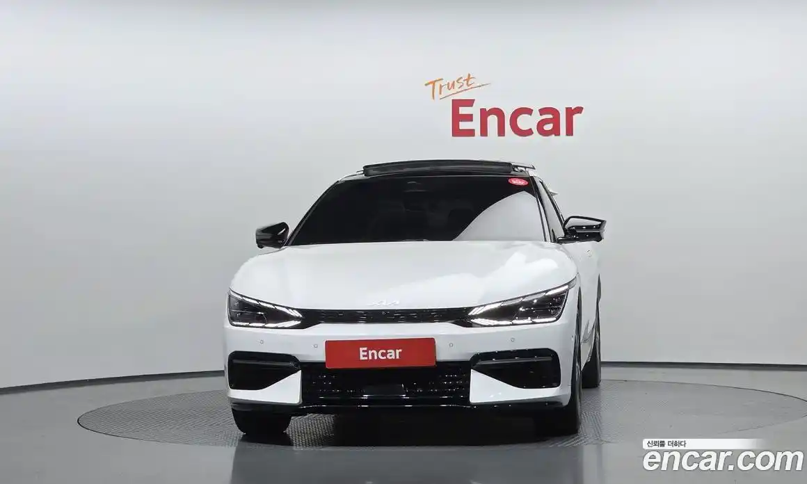 Kia EV6 2022 0.1 Автомат в Москве № 930085, фото 3