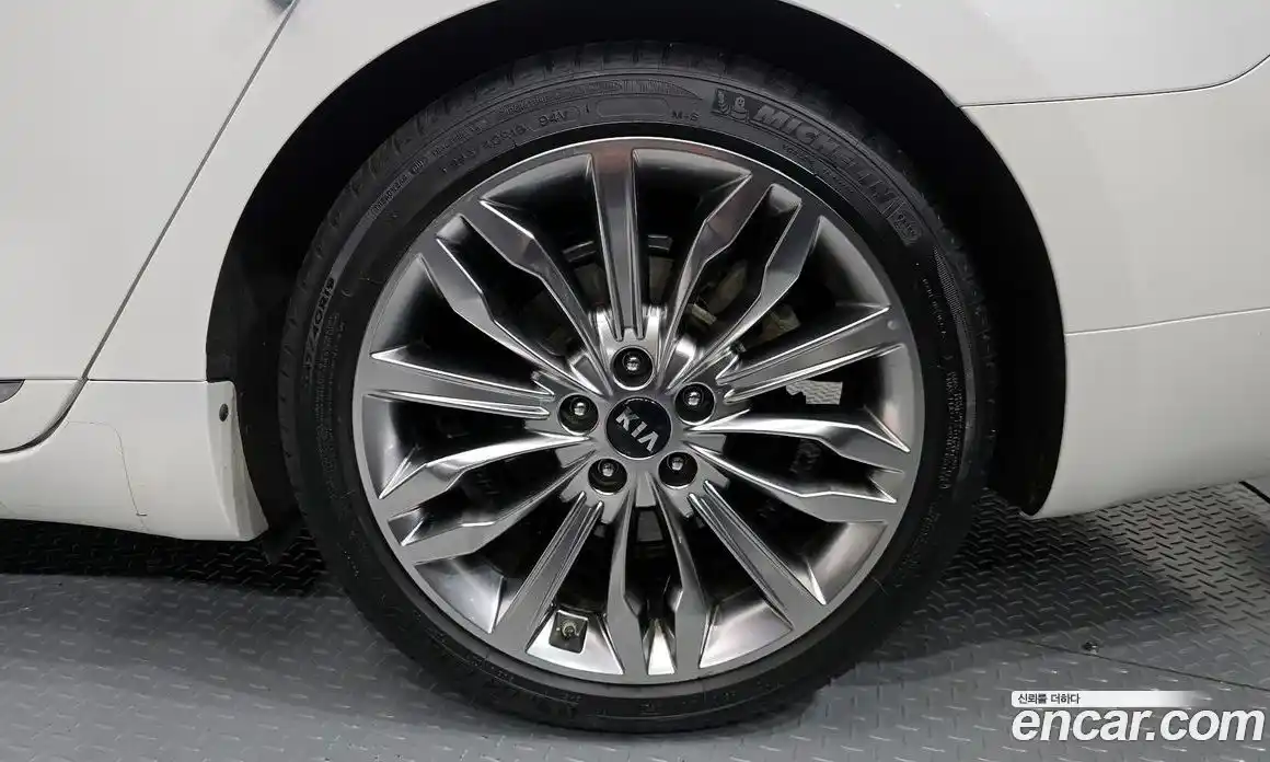 Kia K7 2019 3.0 Автомат в Москве № 930131, фото 5