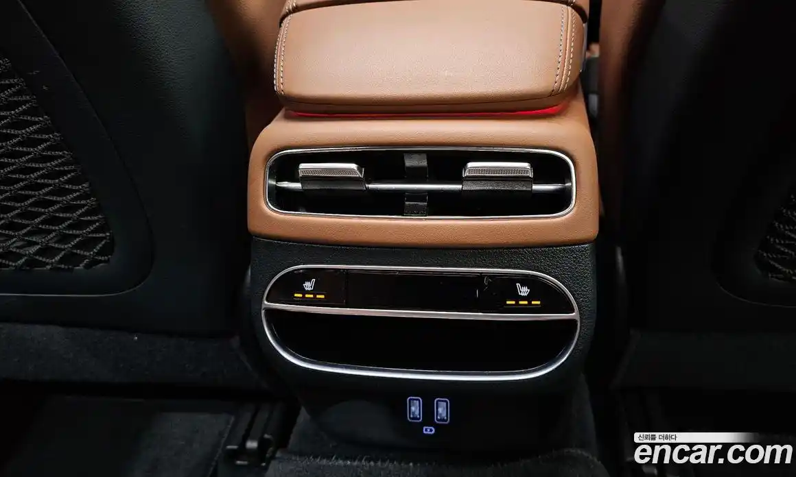 Genesis GV70 2022 2.5 Автомат в Москве № 930617, фото 18