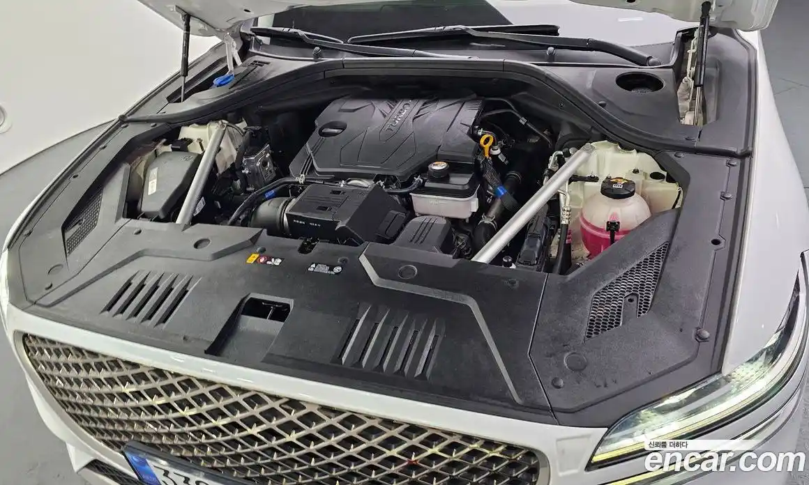 Genesis GV70 2022 2.5 Автомат в Москве № 930617, фото 6