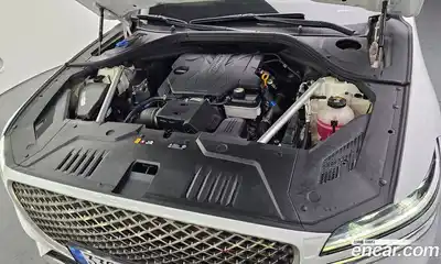 Genesis GV70 2022 2.5 Автомат в Москве № 930617, миниатюра 6