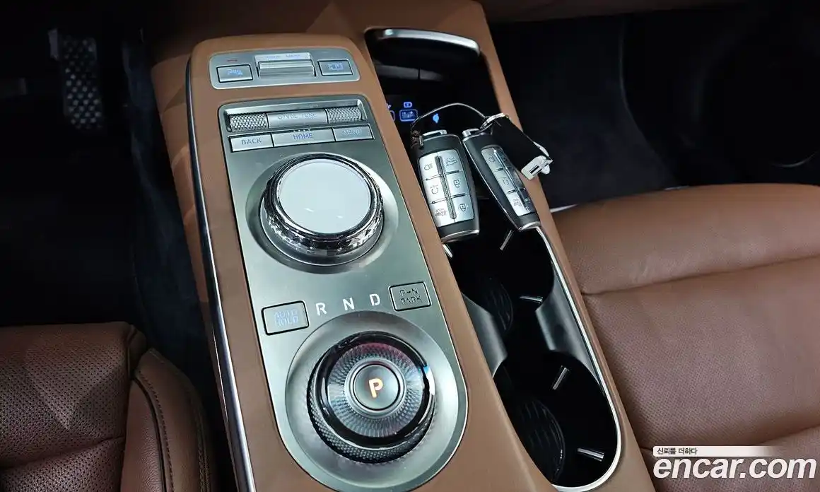 Genesis GV70 2022 2.5 Автомат в Москве № 930617, фото 9