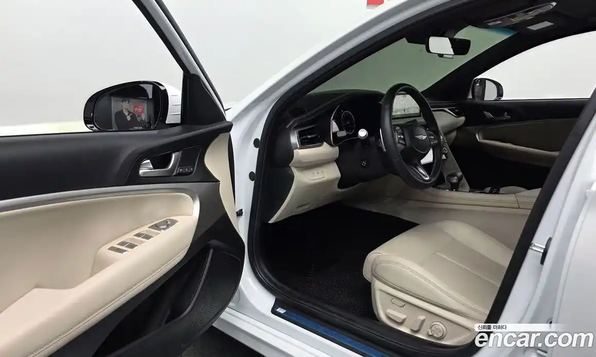 Genesis G70 2023 2.5 Автомат в Москве № 930641, фото 10