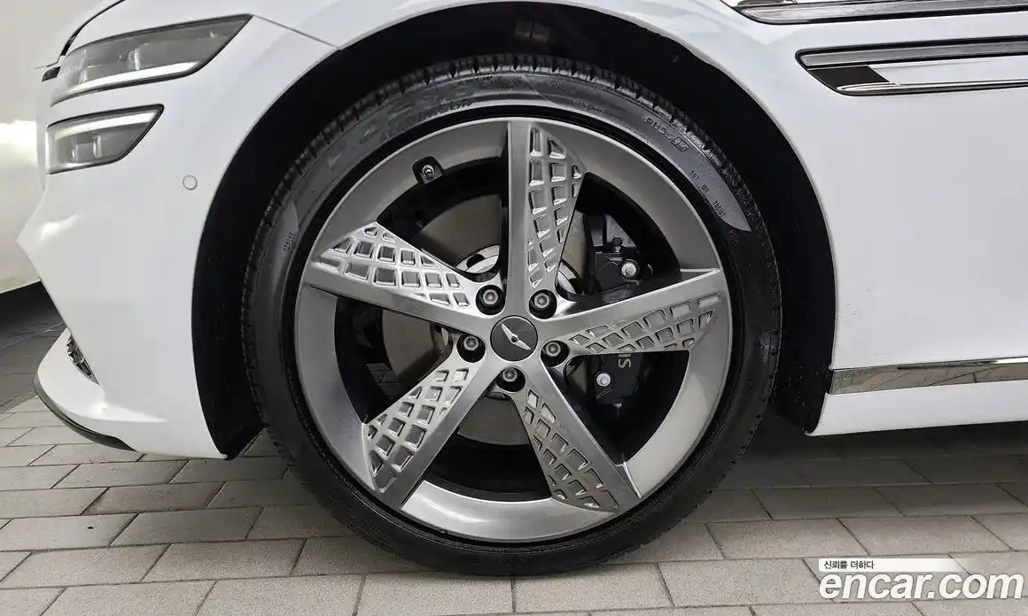 Genesis G80 2023 2.5 Автомат в Москве № 930671, фото 4