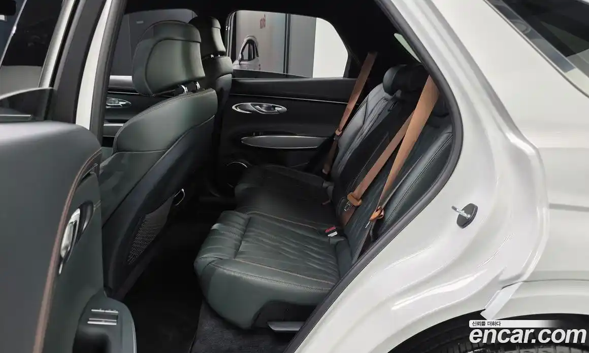 Genesis GV70 2022 2.5 Автомат в Москве № 930719, фото 11