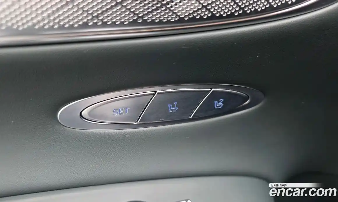 Genesis GV70 2022 2.5 Автомат в Москве № 930719, фото 17