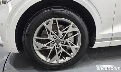 Genesis GV70 2022 2.5 Автомат в Москве № 930719, миниатюра 4