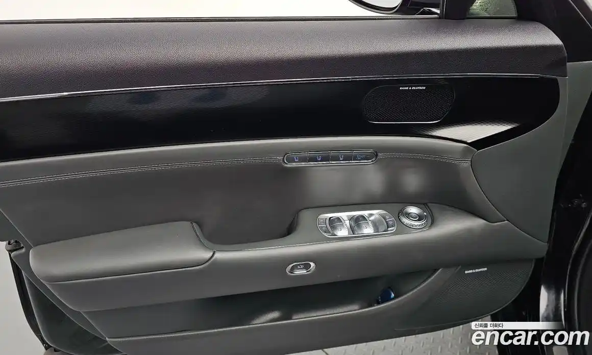 Genesis G90 2023 3.5 Автомат в Москве № 930743, фото 18