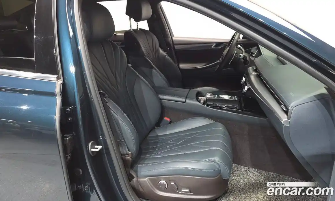 Genesis G80 2021 2.5 Автомат в Москве № 930814, фото 9