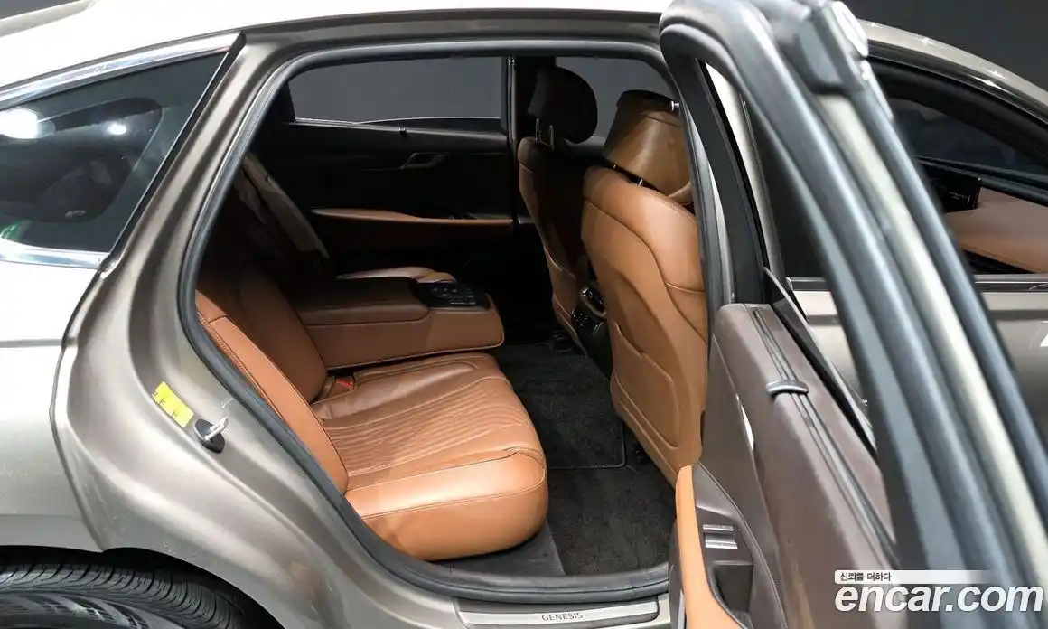 Genesis G80 2021 2.5 Автомат в Москве № 930838, фото 12