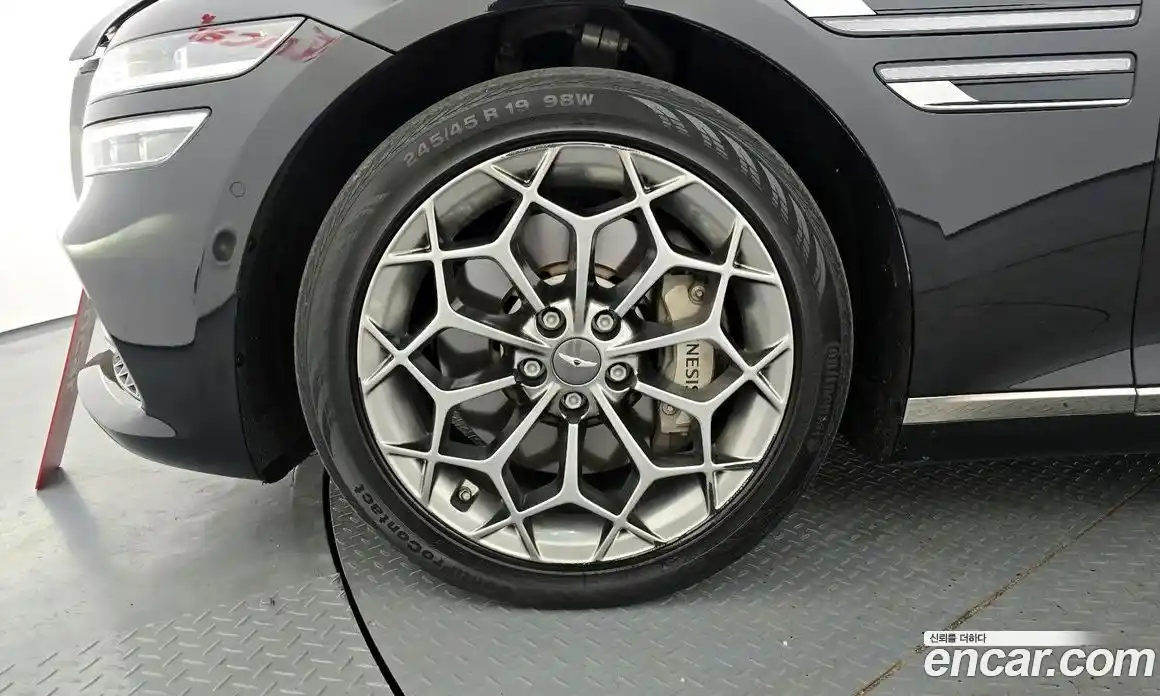 Genesis G80 2023 2.5 Автомат в Москве № 930848, фото 5