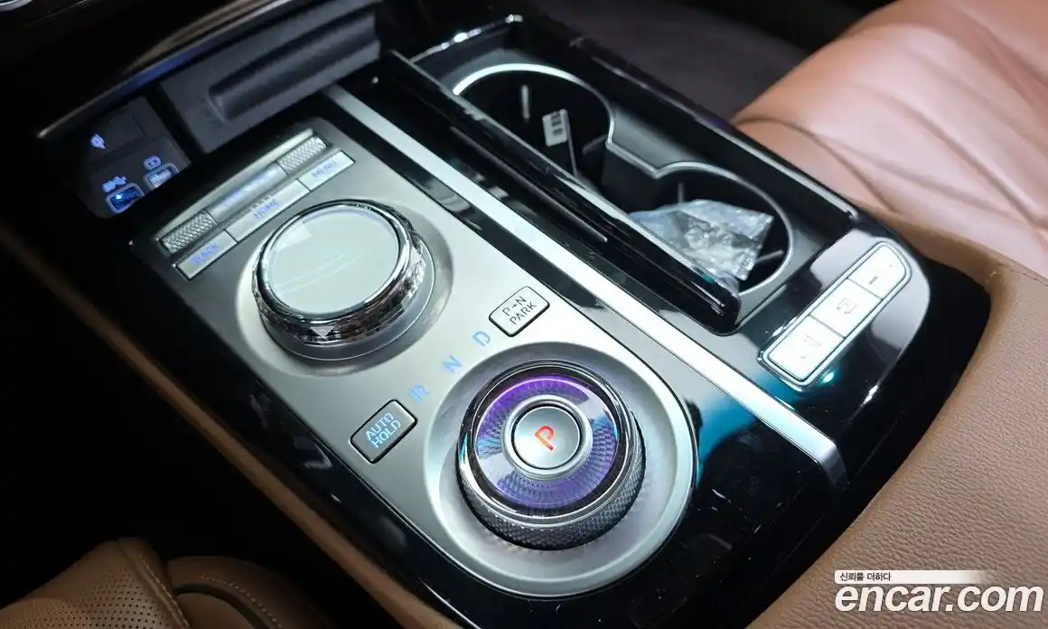 Genesis G80 2023 2.5 Автомат в Москве № 930848, фото 9