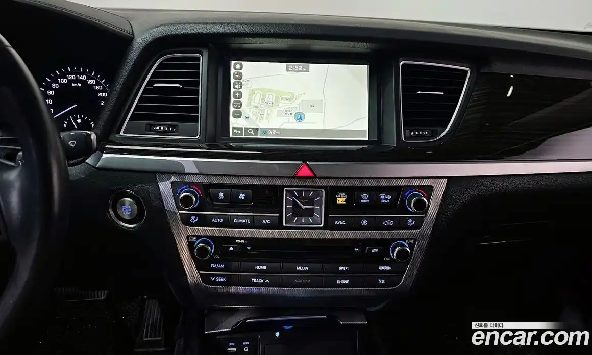 Genesis G80 2018 3.3 Автомат в Москве № 930863, фото 15