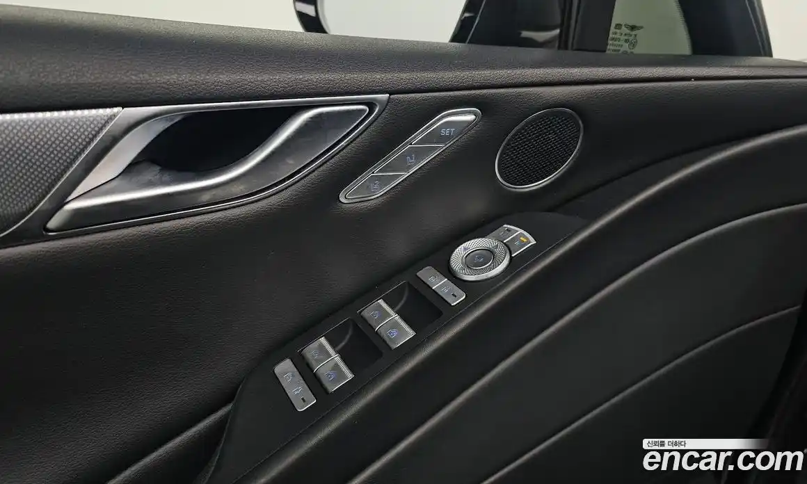 Genesis G80 2023 2.5 Автомат в Москве № 930903, фото 17