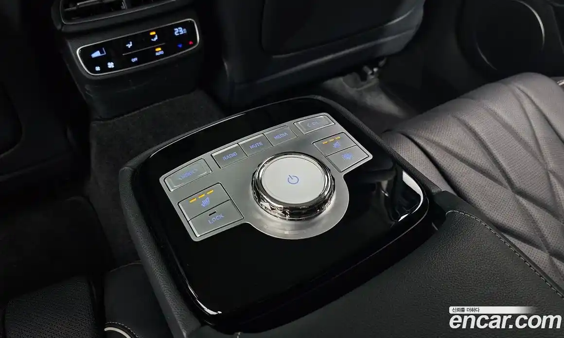 Genesis G80 2023 2.5 Автомат в Москве № 930903, фото 19