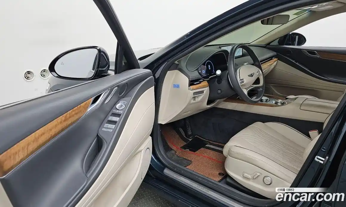 Genesis G80 2023 2.5 Автомат в Москве № 930976, фото 9