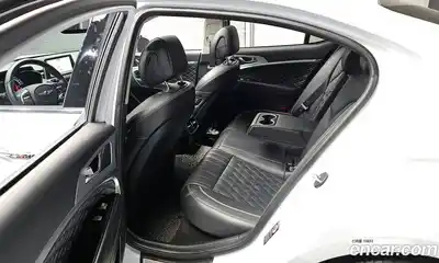 Genesis G70 2017 2.0 гидро в Москве № 931064, миниатюра 11