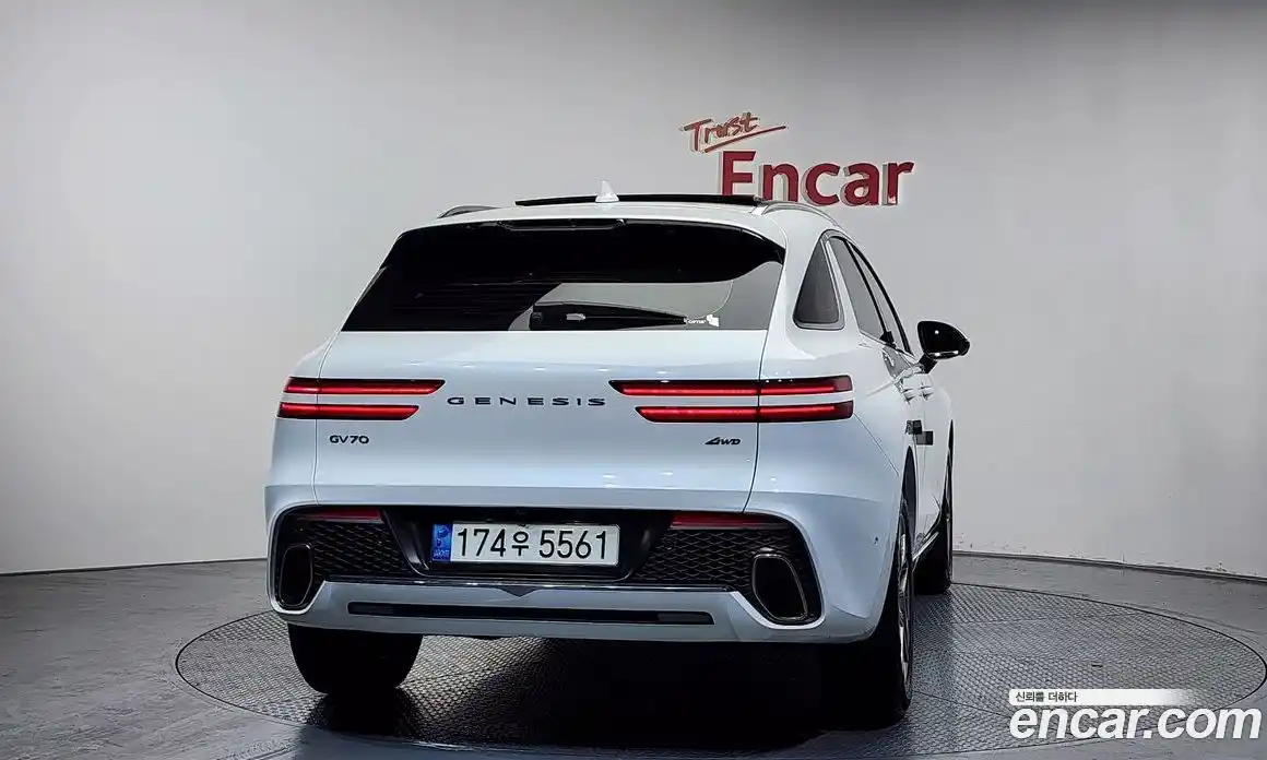Genesis GV70 2022 2.5 Автомат в Москве № 931219, фото 3