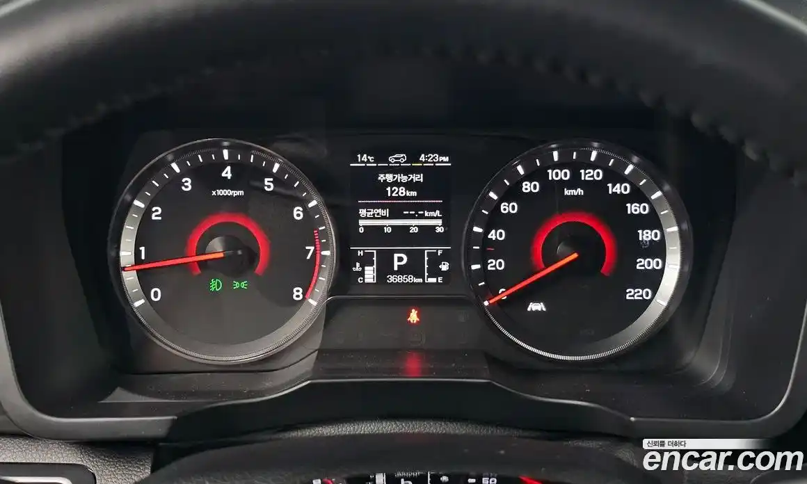 SsangYong TIBOLI 2021 1.5 Автомат в Москве № 931898, фото 8