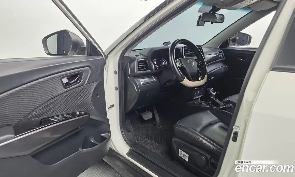 SsangYong TIBOLI 2019 1.5 Автомат в Москве № 932277, фото 10
