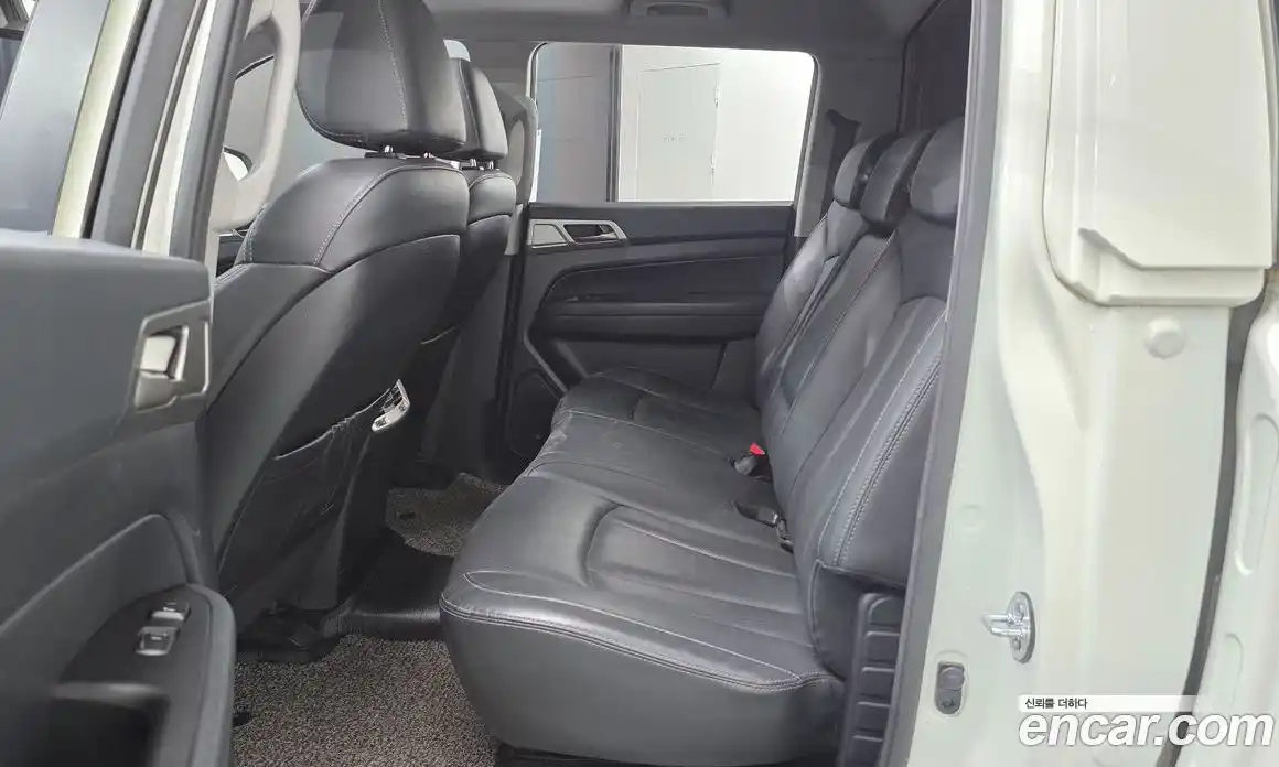 SsangYong Rexton 2018 2.2 Автомат в Москве № 932301, фото 12