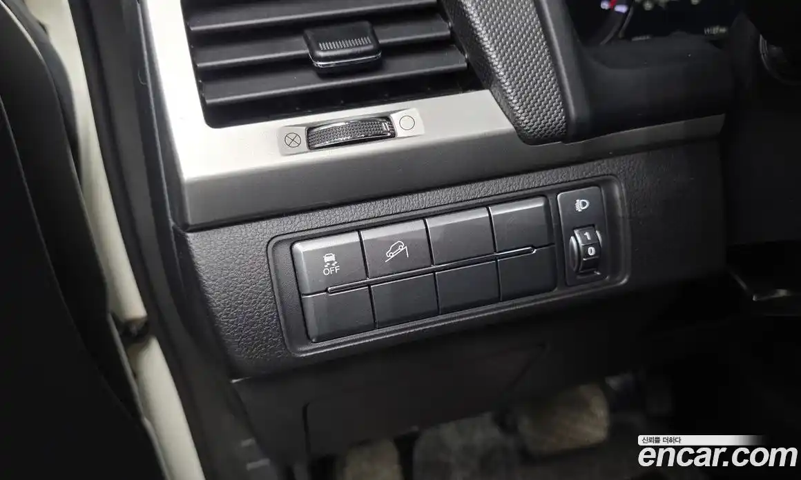 SsangYong Rexton 2018 2.2 Автомат в Москве № 932301, фото 16