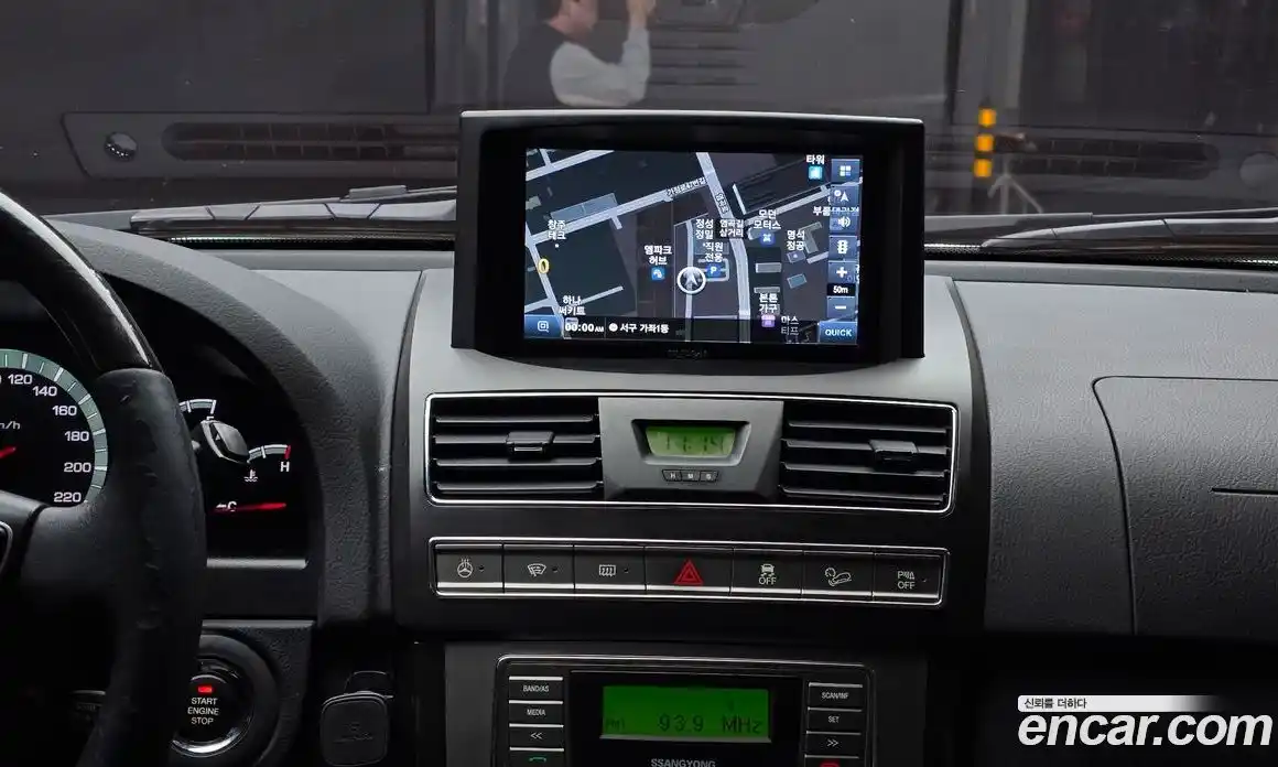 SsangYong Rexton 2014 2.0 Автомат в Москве № 932377, фото 14