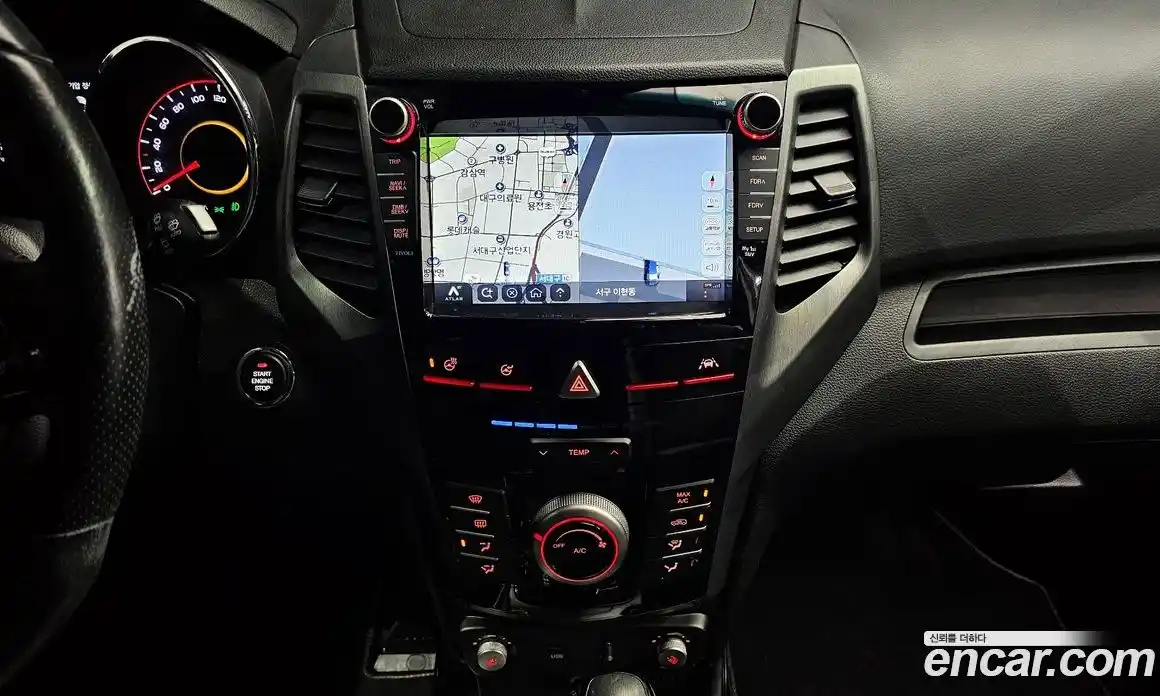 SsangYong TIBOLI 2018 1.6 Автомат в Москве № 932508, фото 15