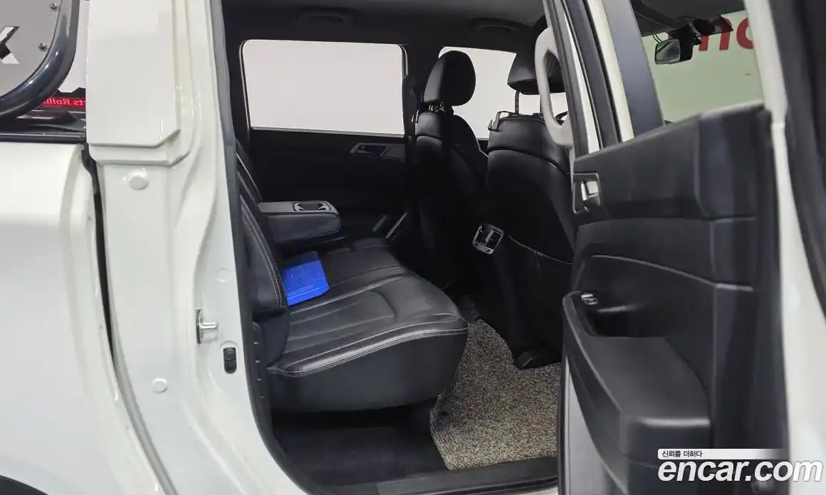 SsangYong Rexton 2018 2.2 Автомат в Москве № 932597, фото 12