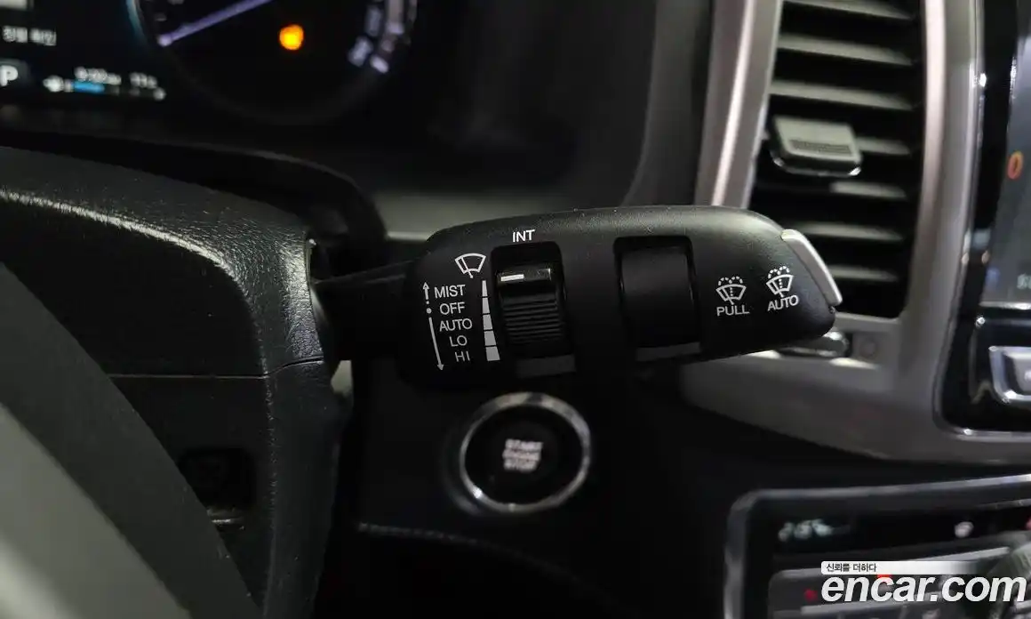 SsangYong Rexton 2018 2.2 Автомат в Москве № 932597, фото 15