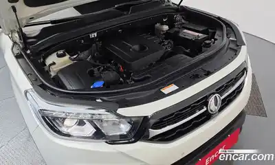 SsangYong Rexton 2018 2.2 Автомат в Москве № 932597, миниатюра 6