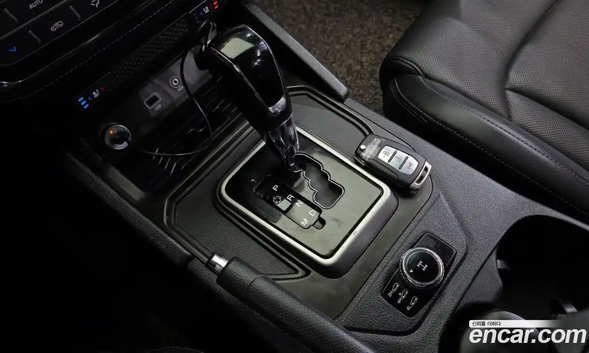 SsangYong Rexton 2018 2.2 Автомат в Москве № 932597, фото 9