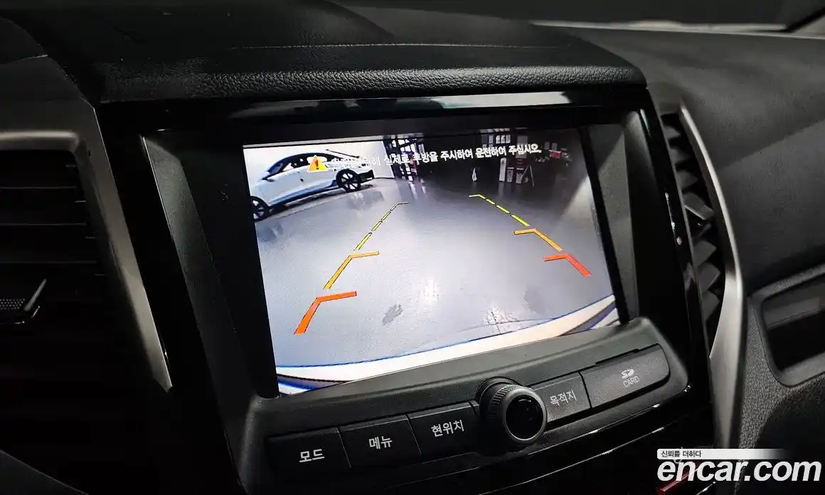 SsangYong TIBOLI 2015 1.6 Автомат в Москве № 932859, фото 15