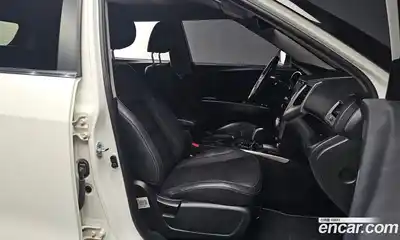 SsangYong TIBOLI 2015 1.6 Автомат в Москве № 932859, миниатюра 10