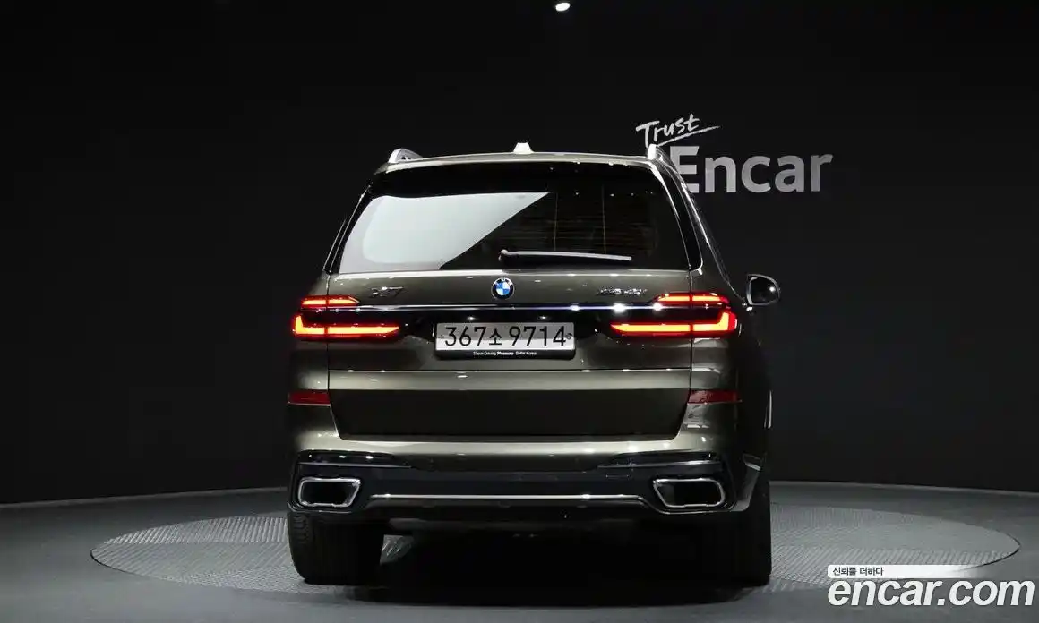 BMW X7 2025 3.0 гидро в Москве № 932935, фото 4