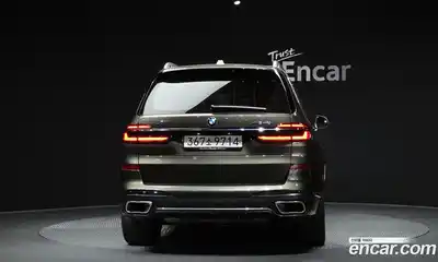 BMW X7 2025 3.0 гидро в Москве № 932935, миниатюра 4
