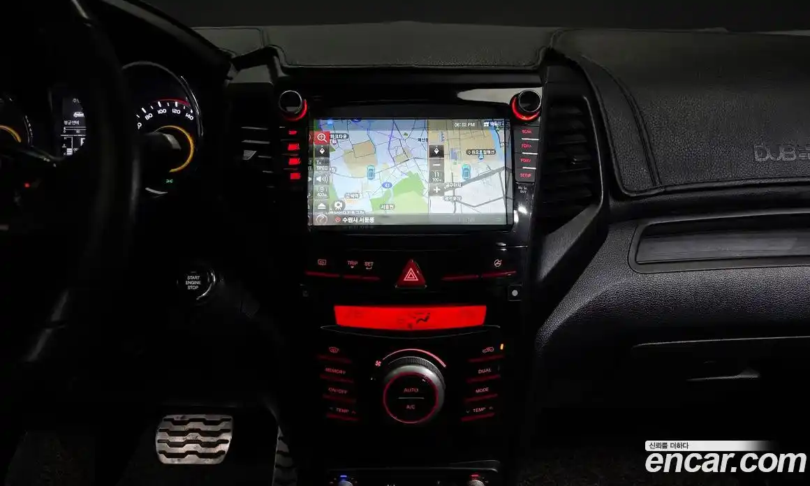 SsangYong TIBOLI 2016 1.6 Автомат в Москве № 933117, фото 14