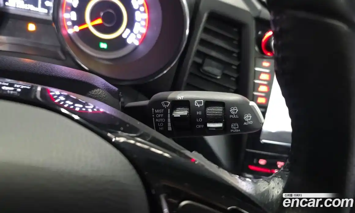 SsangYong TIBOLI 2016 1.6 Автомат в Москве № 933117, фото 17