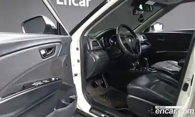 SsangYong TIBOLI 2016 1.6 Автомат в Москве № 933117, миниатюра 10